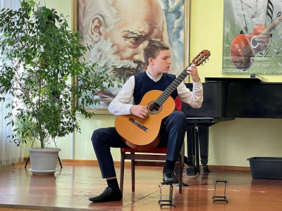 Буран на концерте в Музыкальной школе Бийска.