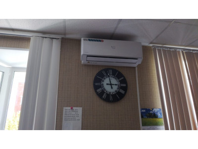Установили кондиционер Loriot серия Prestig? Inverter LAC-12AHI в Акушерском отделении Родильного дома №4 г. Томска.