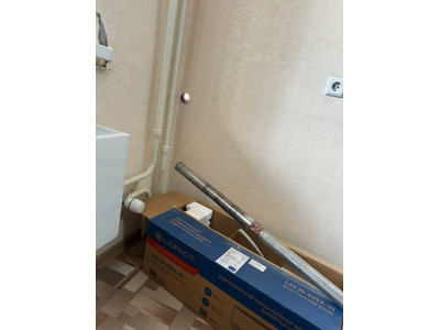 В Томске проведена установка сплит-системы Loriot LAC-IN-09TA NEON invertor у Токарской Юлии