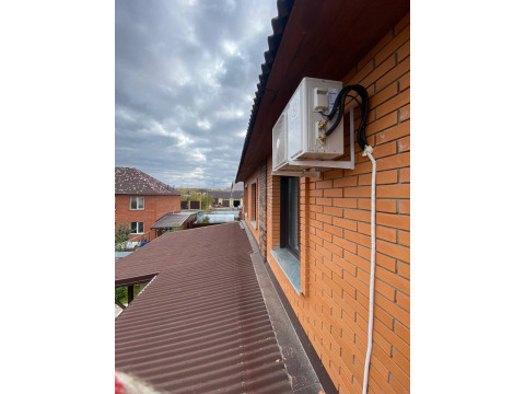 Установка кондиционера в спальне частного дома: оптимальное решение проблемы жары