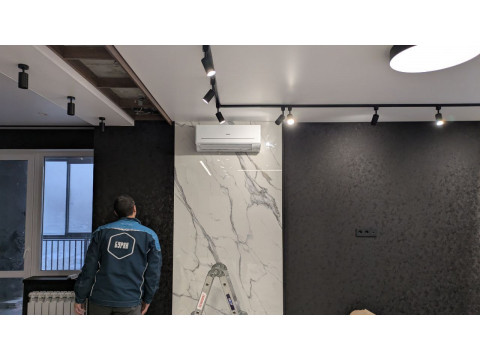 Установка кондиционера Haier в Томске | Надежное и профессиональное решение для вашего дома