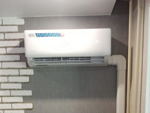 Монтаж кондиционера Loriot Neon Inverter на Трудовой, 12 в Томске — работа компании «Буран»