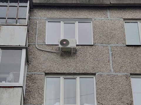 Сплит-система ROYAL Clima TRIUMPH LITE установлена в Томске — комфорт от компании «Буран»