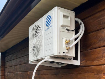 Установка кондиционера Loriot 09 TA Neon в садоводстве «Олеумщик» для Василия Владимировича — очередной успешный проект от «Буран Климат»