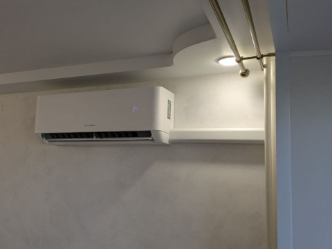 Рима из Томска выбрала сплит-систему Royal Thermo Diamond DC RTDI-09HN8/Wi-Fi для идеального климата в доме