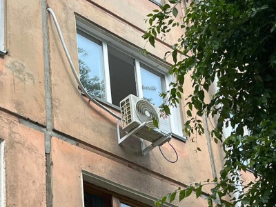 Установка кондиционера Kentatsu Kanami KSGA35HFAN1 в квартире: два этапа монтажа и довольный клиент!