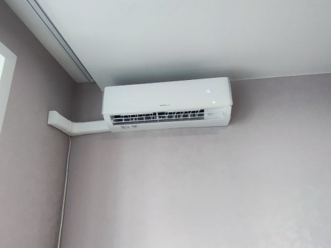 Монтаж кондиционера для квартиры с солнечной стороны — Быстрое решение от компании "Буран Климат" для Натальи