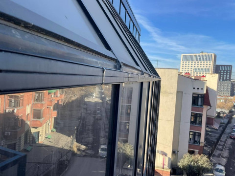 Монтаж системы антиобледенения с греющим кабелем на здании будущего банка — проект для строительной компании «АВАНТА»