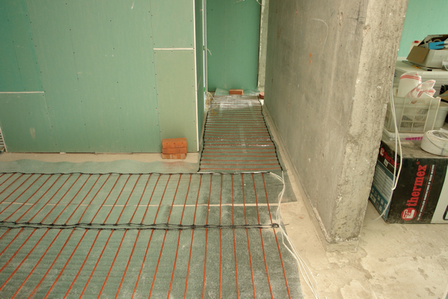 теплый пол под плитку