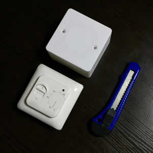 Терморегулятор встраиваемый делаем накладным