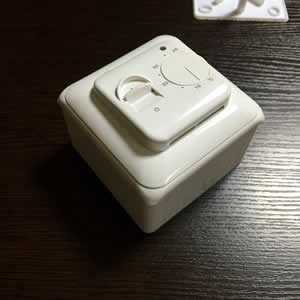 Терморегулятор встраиваемый делаем накладным